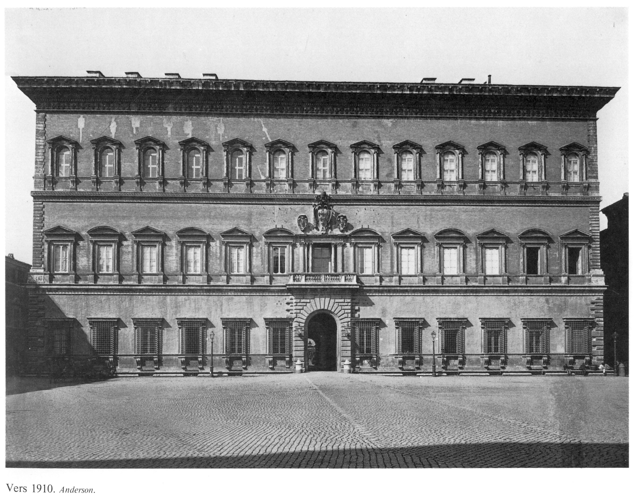 Palazzo Farnese nel 1910