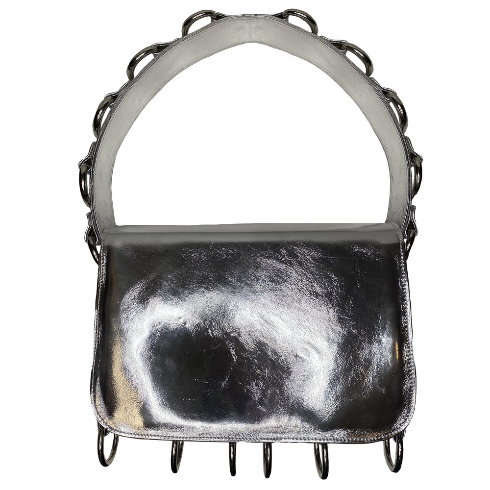 The Leather D-Ring Bag Silver — Helena Eisenhart