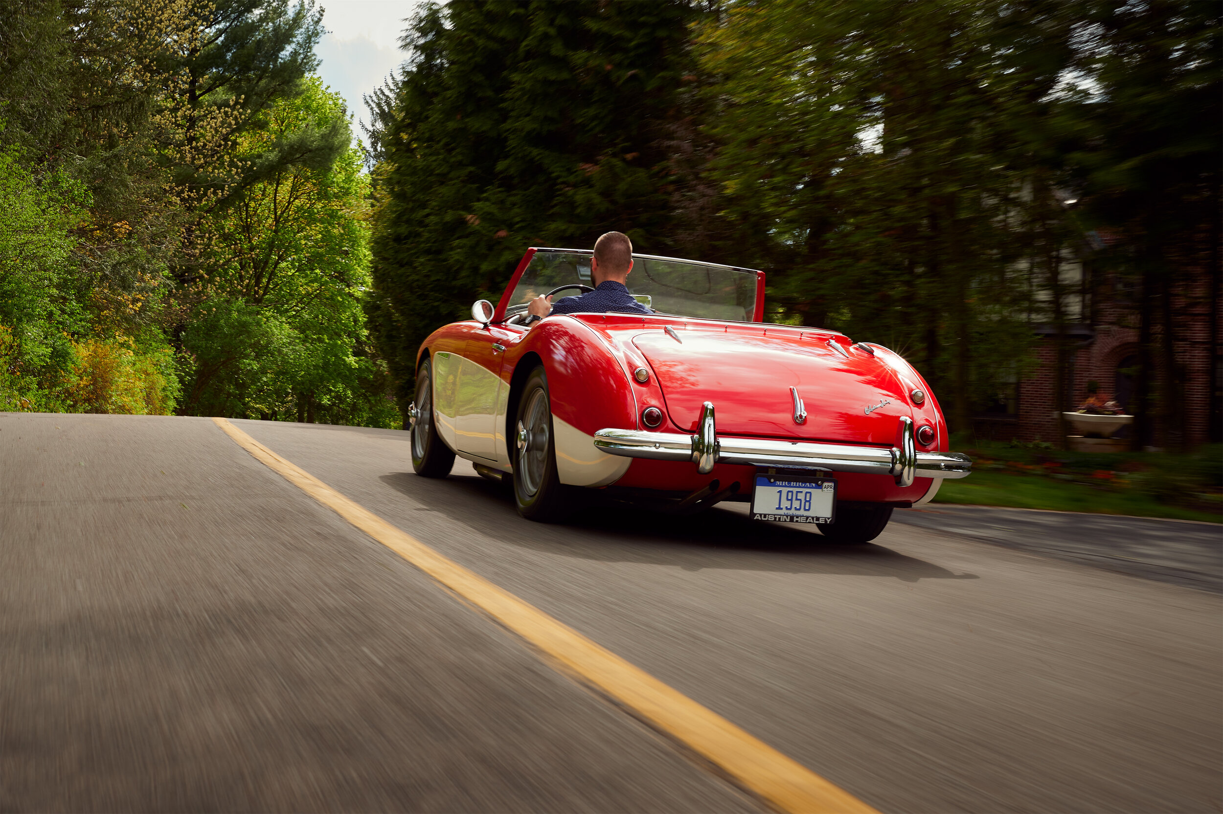AustinH_RollingRear3Q(Web).jpg