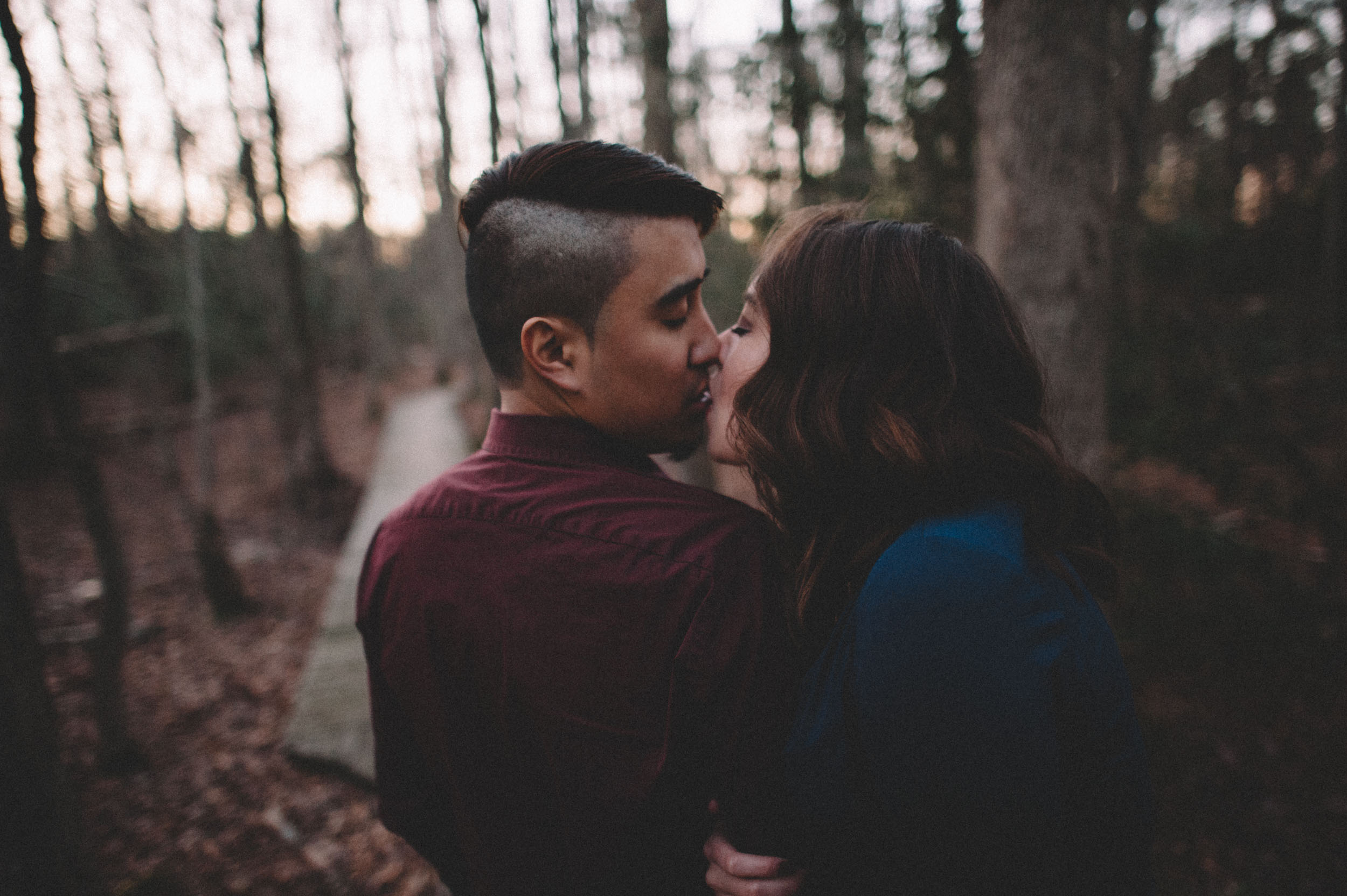 Fredericksuburg, Virginia Engagement Photographer