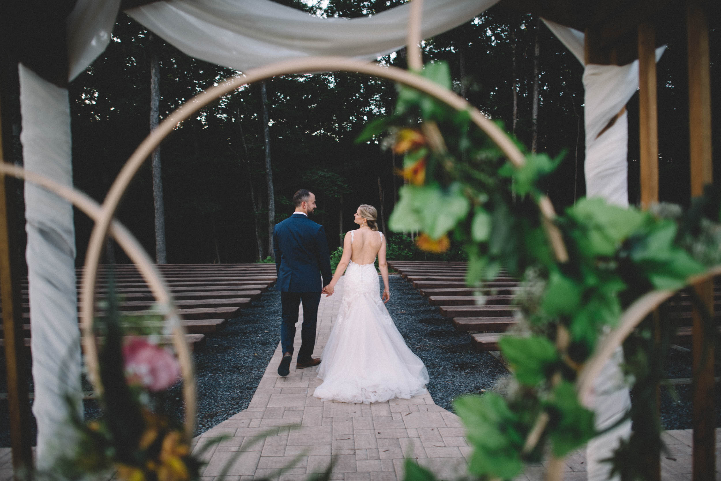 Wedding photographer at Shenandoah Woods