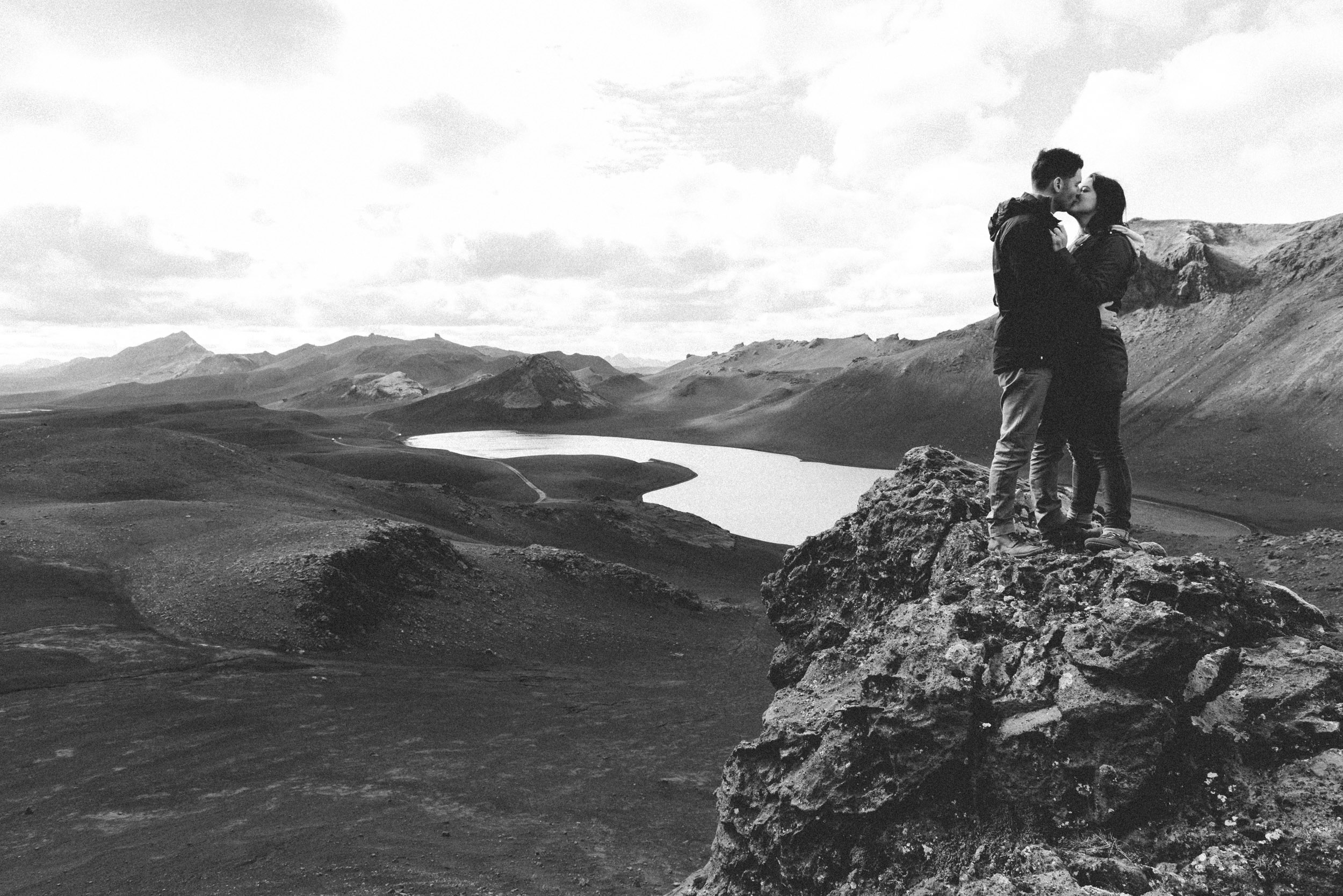 Iceland elopement photographer-22.jpg