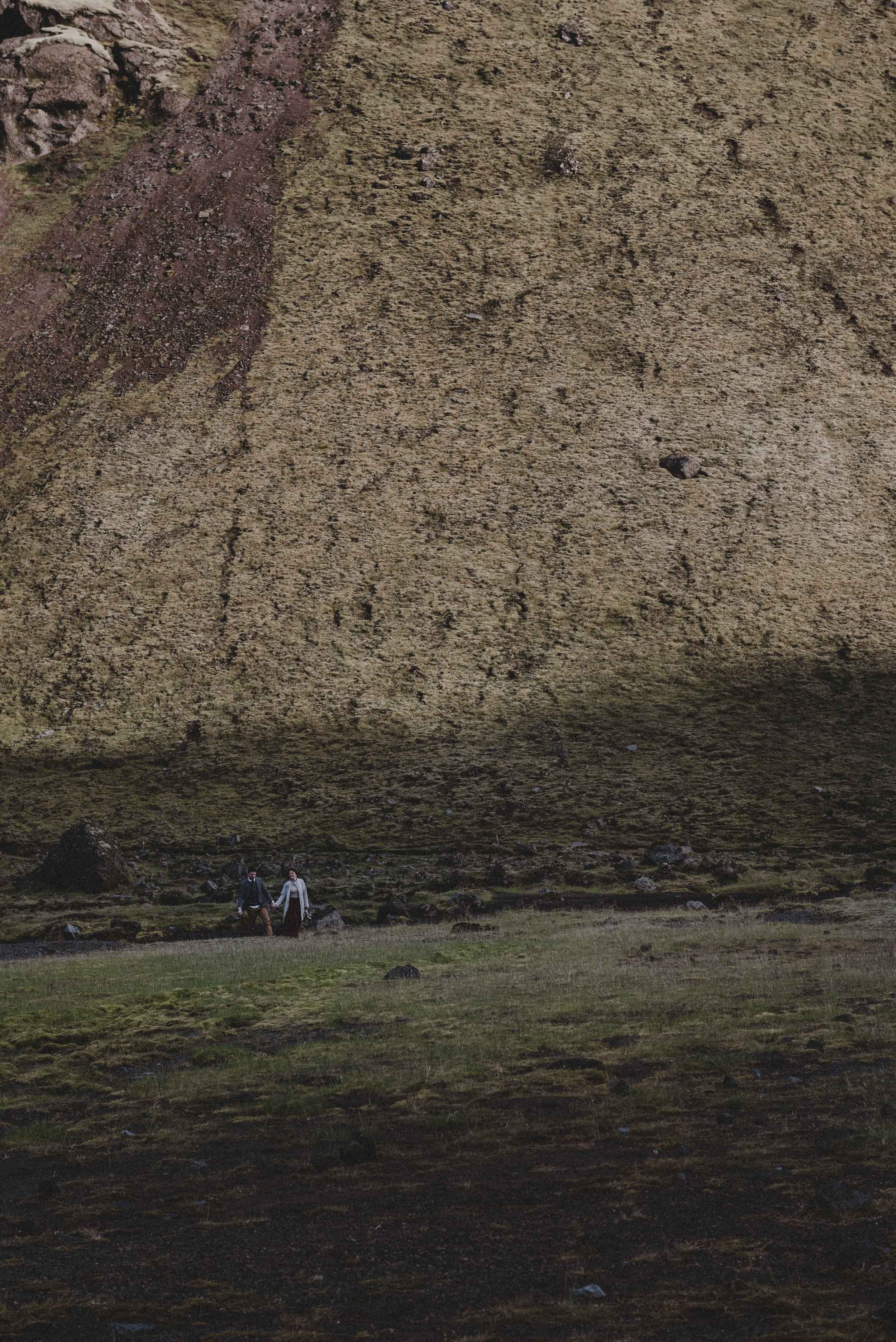 Iceland elopement photographer-34.jpg