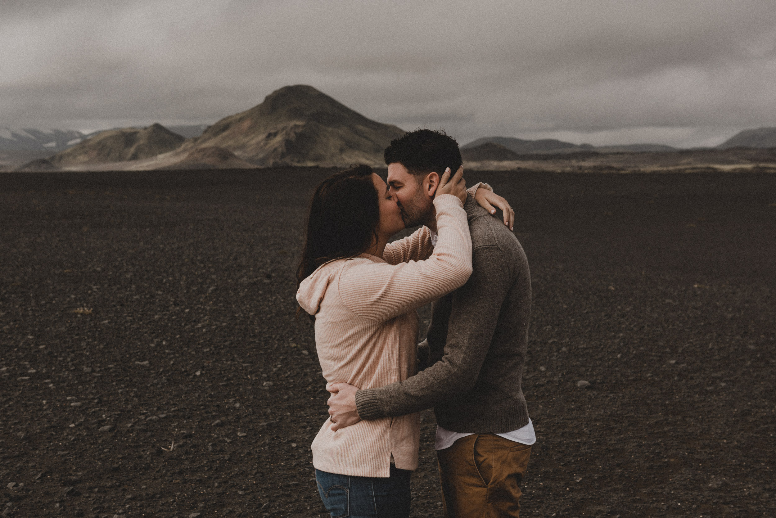 Iceland elopement photographer-5.jpg