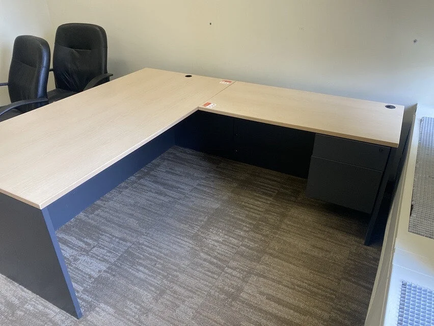 Desks Premiere Used Office Furniture