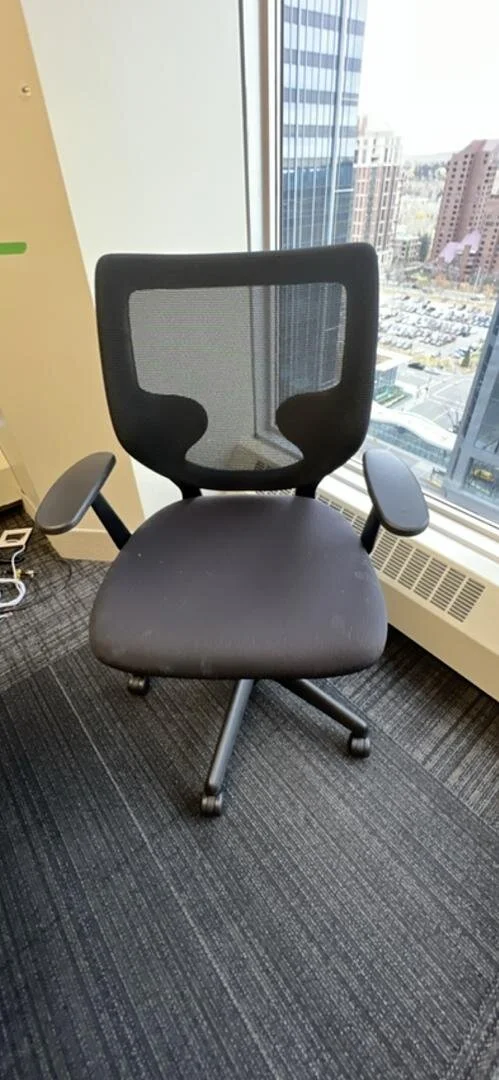 Keilhauer Simple Meeting Chair Black no tilt Premiere Office