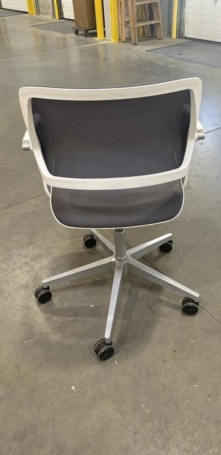 v2_YWbtfD5wqGN9K2ADzo9j-hWLbqLGB-KuC3DQlRpR-wmBLYMVKrF20A==