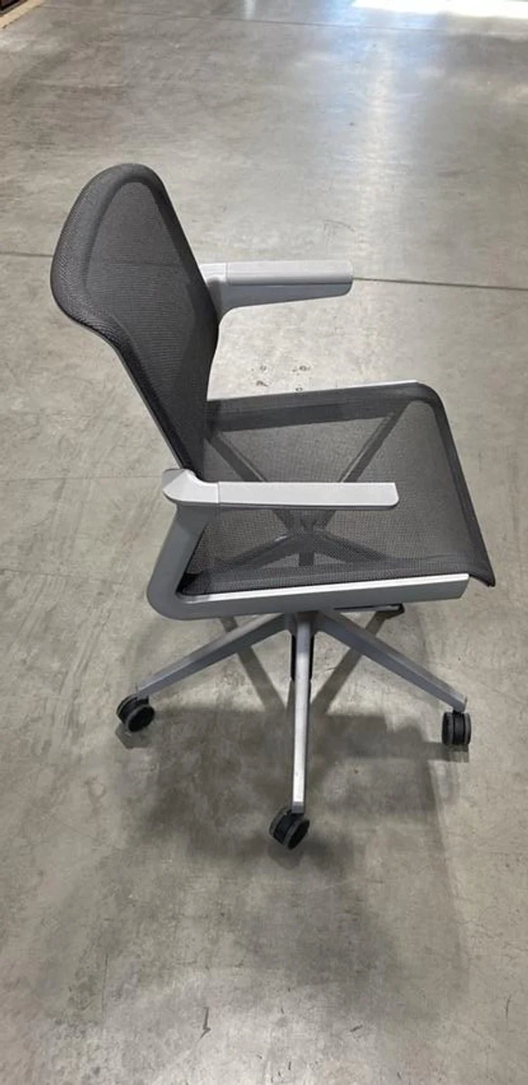 v2_d4NYEww58l6TL14aZ9Fu86yrCd0TBju7FRmww_bxMuZf1n7TibmBCg==