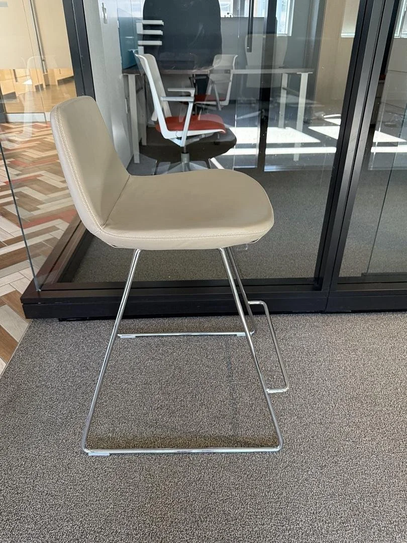 v2_3X-lKgOYguxPaBX-8py4EZ83-4JUVY1iSfk-_wnKzxiMFydoLaw6iQ==