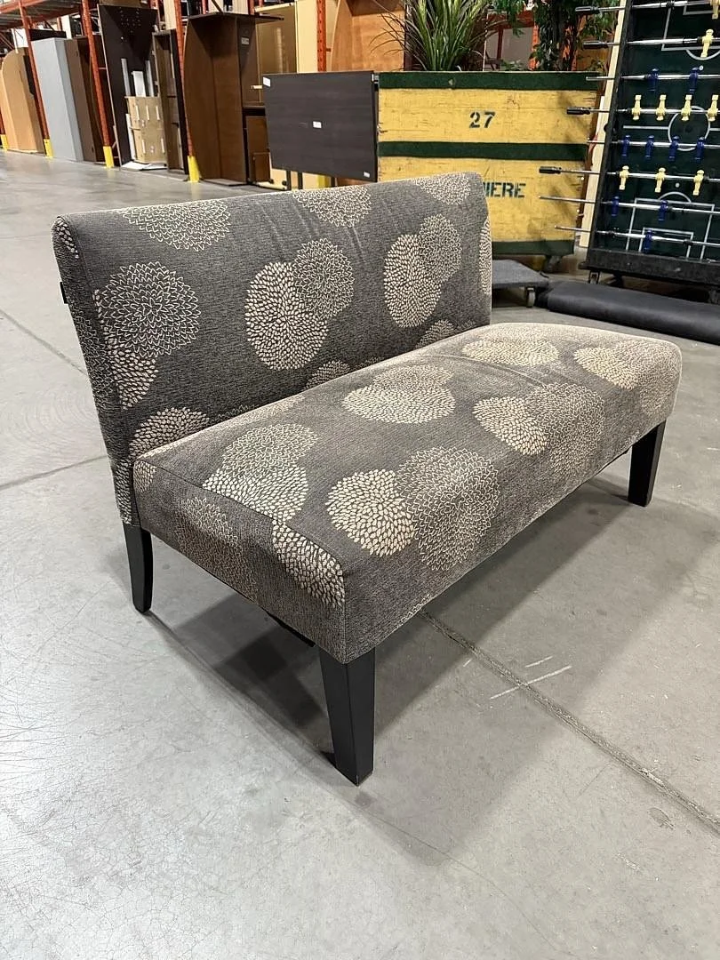 v2_ZgAwGlDsoRGYES1czat2hcbF_02CSWy2ZaixEo3V35Kb63KCLUd65Q==