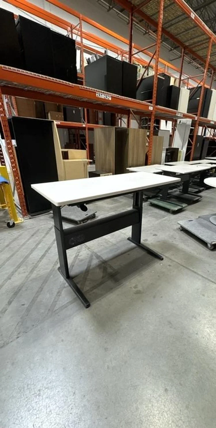 v2_h5xSAvi3VehfruU1lrUN3F2H6SY1pmSr5kRFMsSi3kg8_ir-aIrzzg==