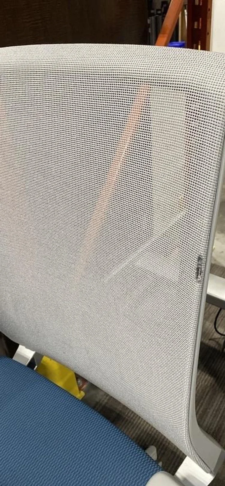 v2_adnLBDQEu2jwbt8aEAl-aMdXy9IpZPMSyx6O_zGrn2wmqX4L2ttNtg==