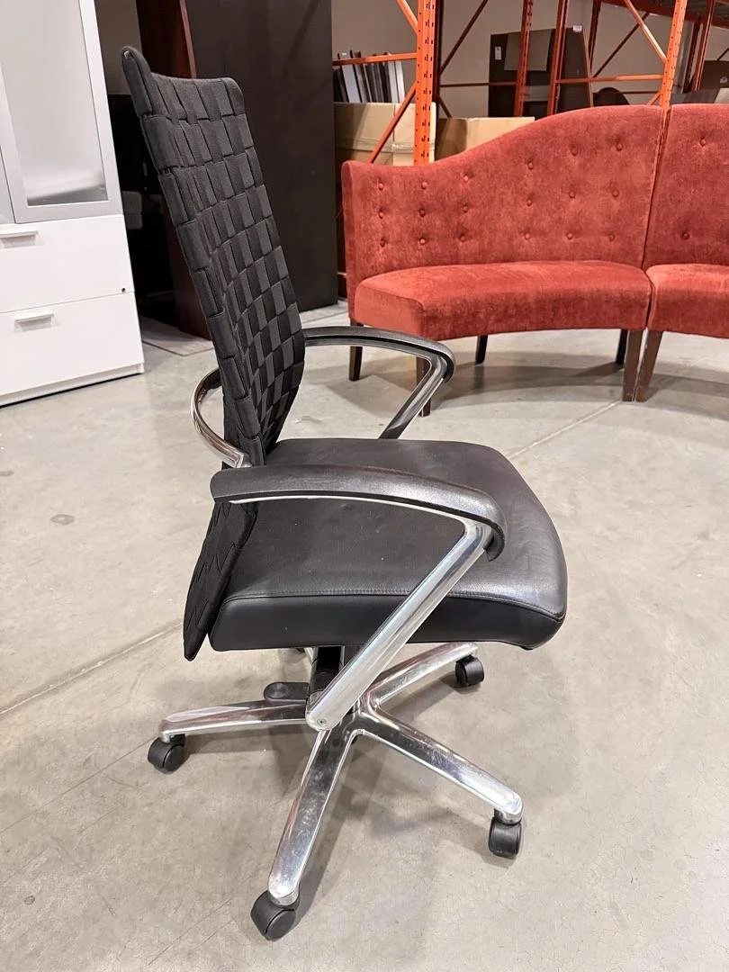 v2_lelpX5uAAd61hfnlnkLp3QIgTsPqgBn7Cf11qPCdEuBDhIcUO8wivQ==