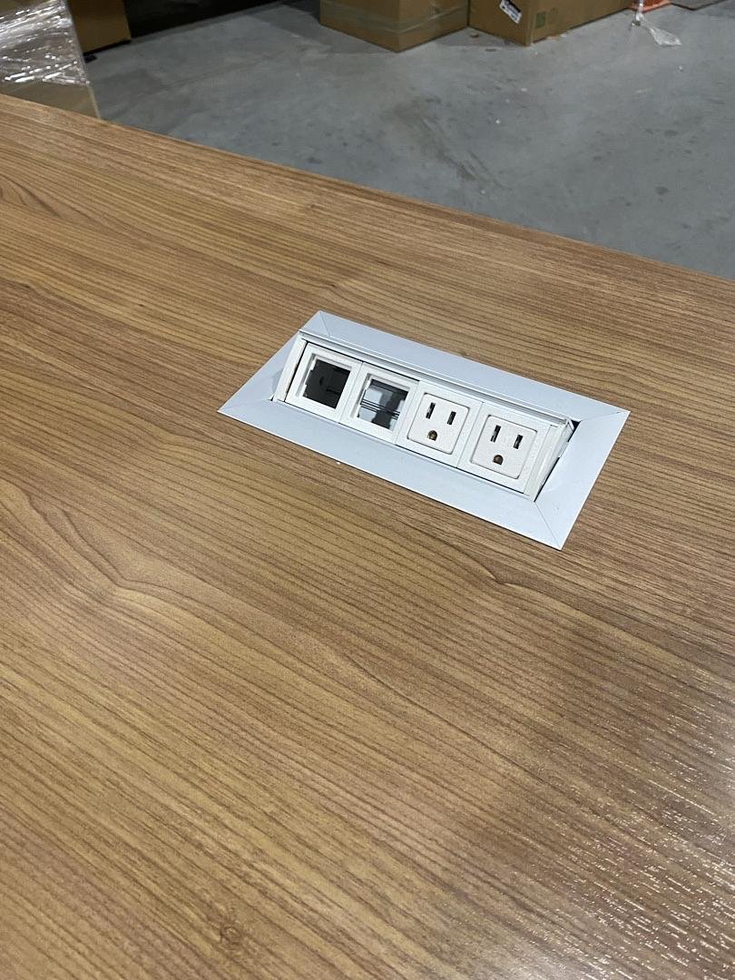 v2_PfdorWnjyG8c_BeZttVCvOVjQaaHBIzfRg_Vm4UunjThJAGttclVdA==