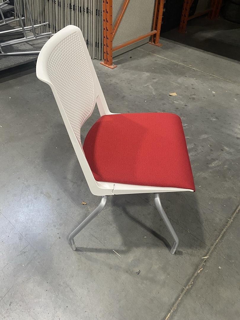 v2_Uwku3Wy0dYRrgEQ5OVI4_G137tjuTND6X2ZMiMSddR7zXwzxkdak2w==