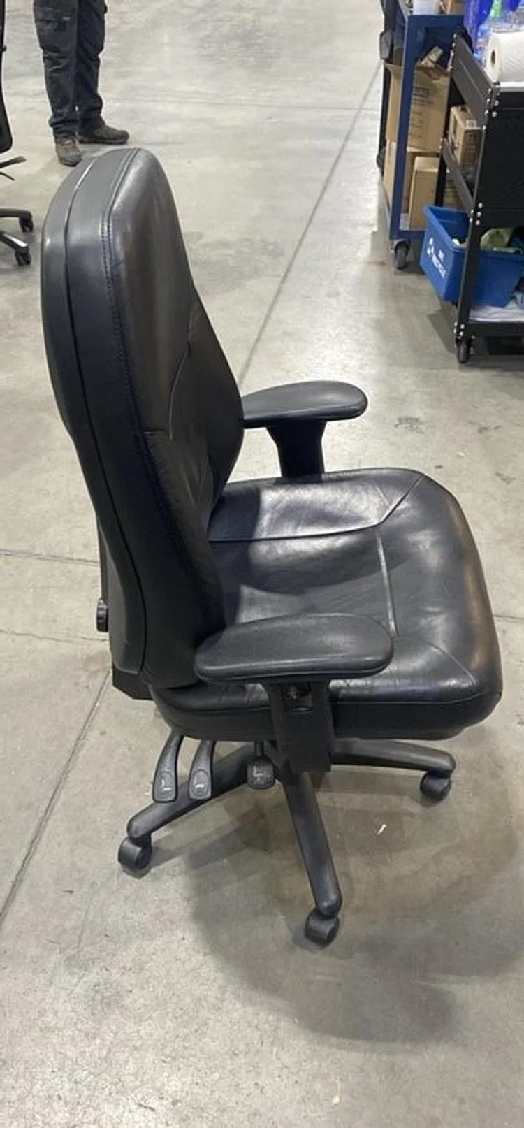 v2_2LSTOf1V3WYOqgCezL4h00IOiSw_dXQlYTU0Ty-WZZ7tjFWjdU0gww==