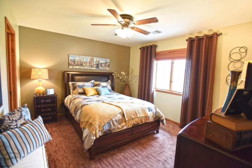 Cyndie Kranz Listing 37.jpg