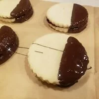 Lucky Clover Linzer Cookies.jpeg