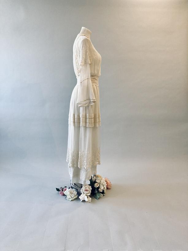 Silk-Chiffon-Chantilly-Edwardian-Gown.png