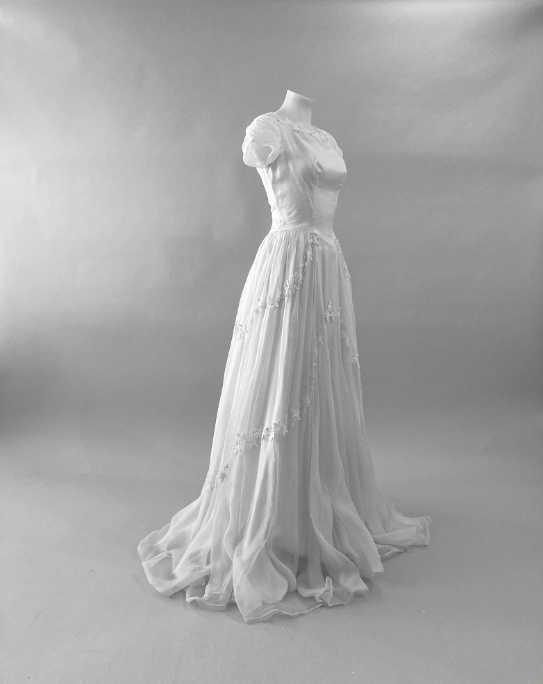 50s-Silk-Chiffon-Point-De-Venise-Ivy-Lace5.png