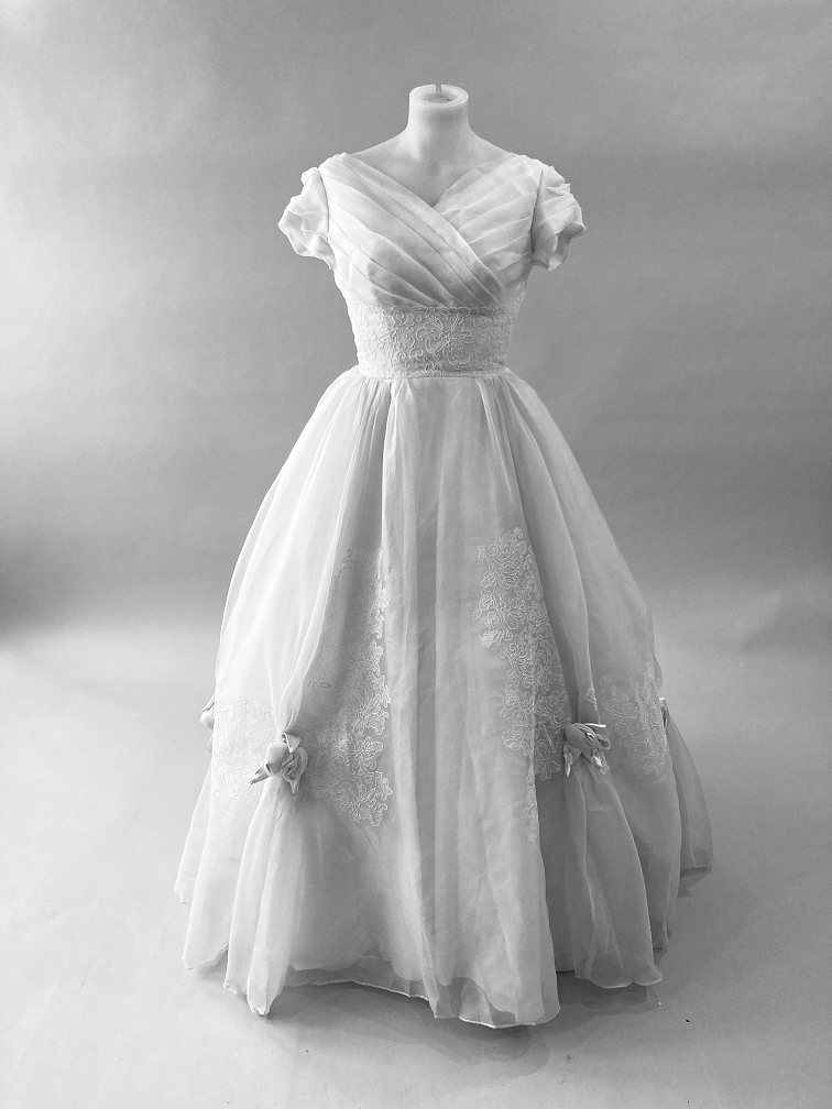 1950s-Silk-Organza-Pleated-Bodice-Alencon-Grace-Ballgown.png