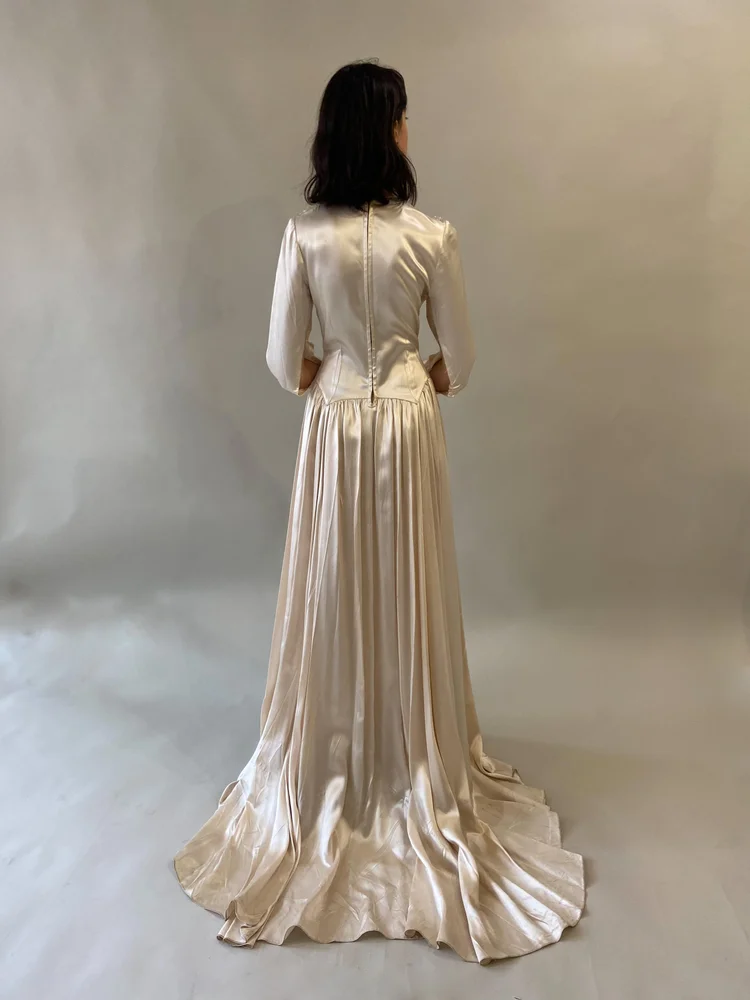 Silk Wedding 1940's Vintage Wedding Dresses Vintage 1940s