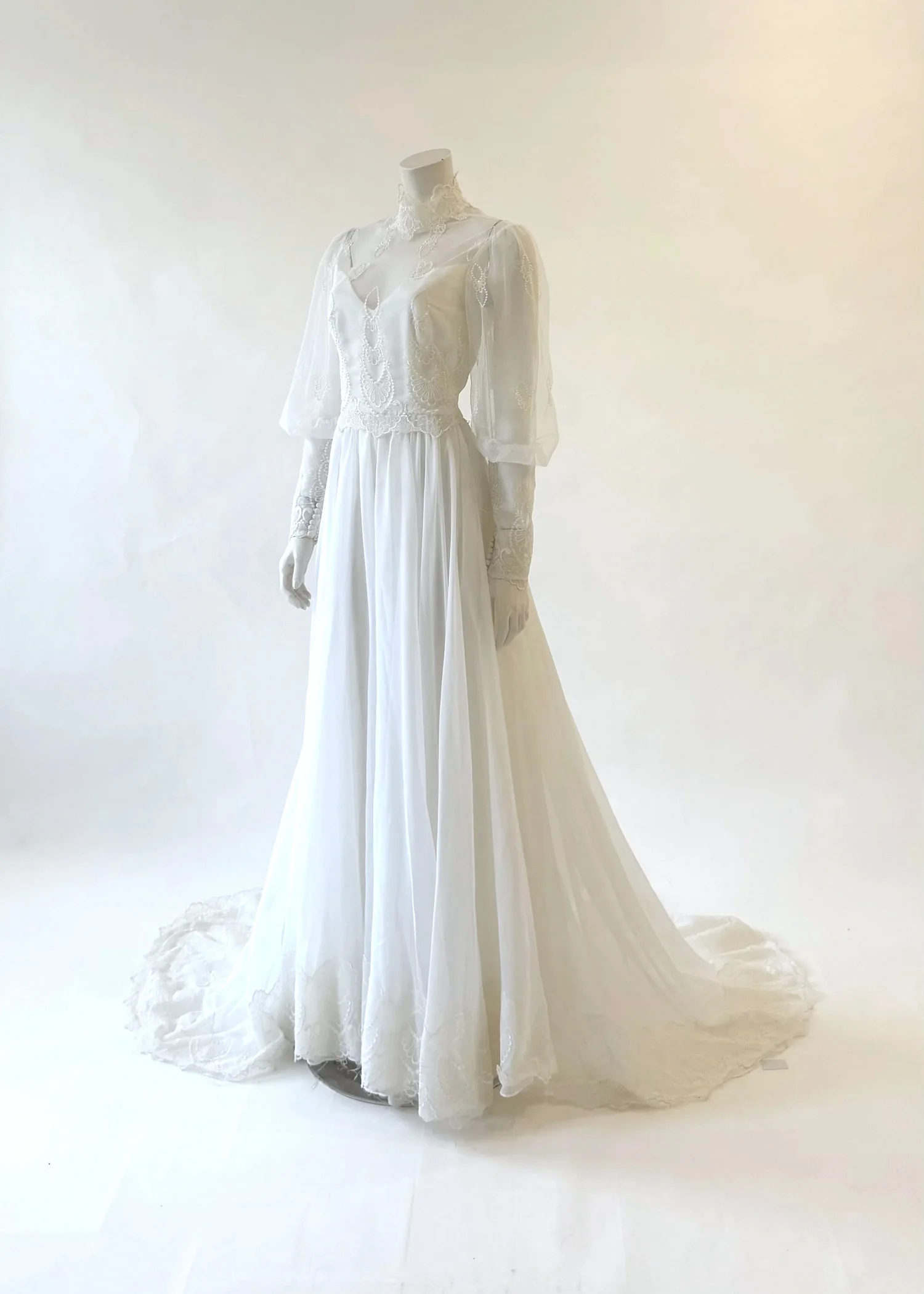 princess polly baby blue dress Sustainable Vintage Wedding Dresses