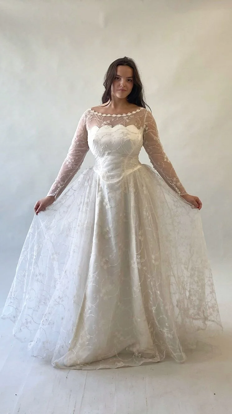 【アメリヴィンテージ】EMBROIDERY TULLE LACE DRESS image.jpg?format=500w