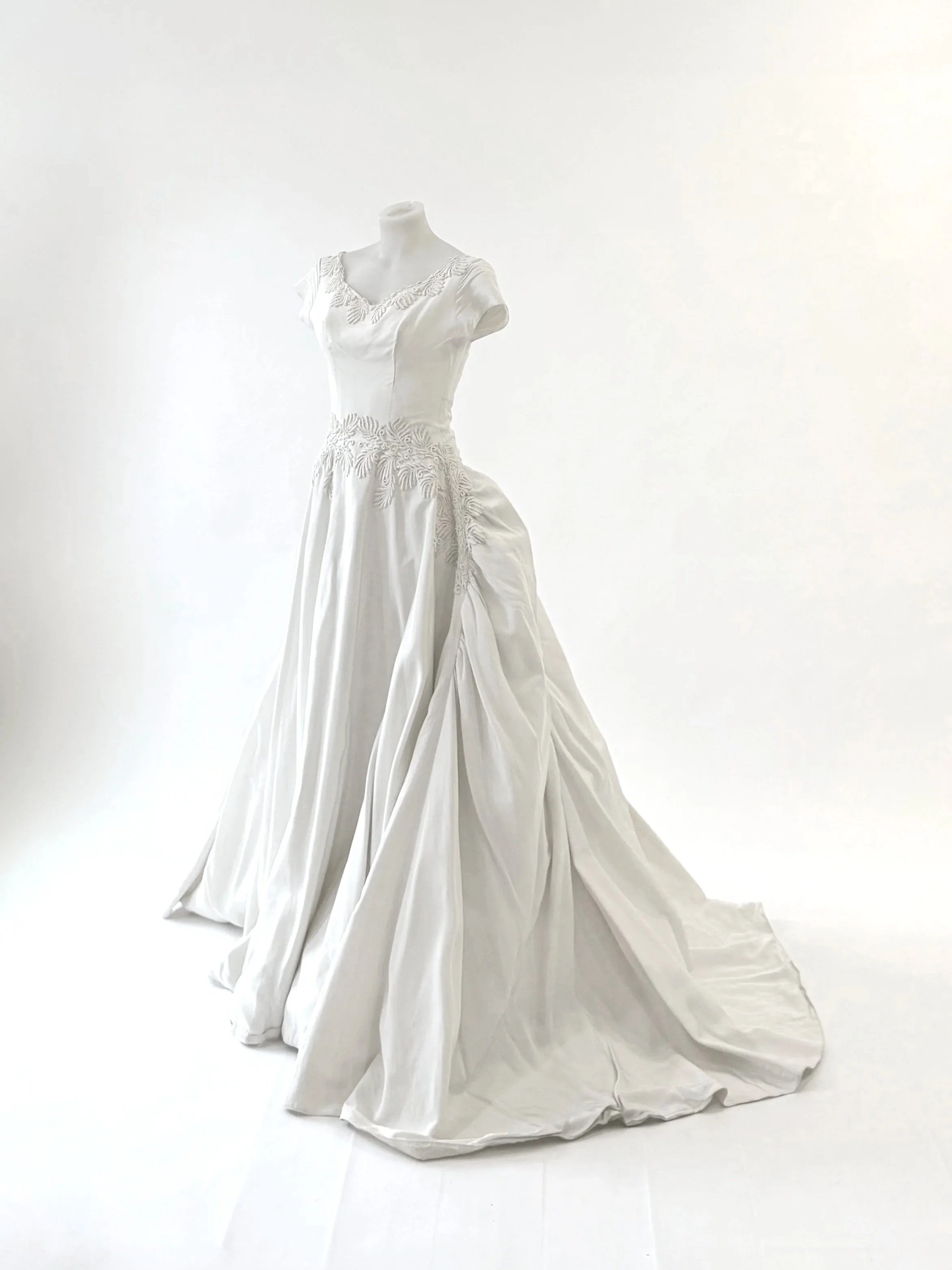 Rare 1950s Vintage Wedding Dress