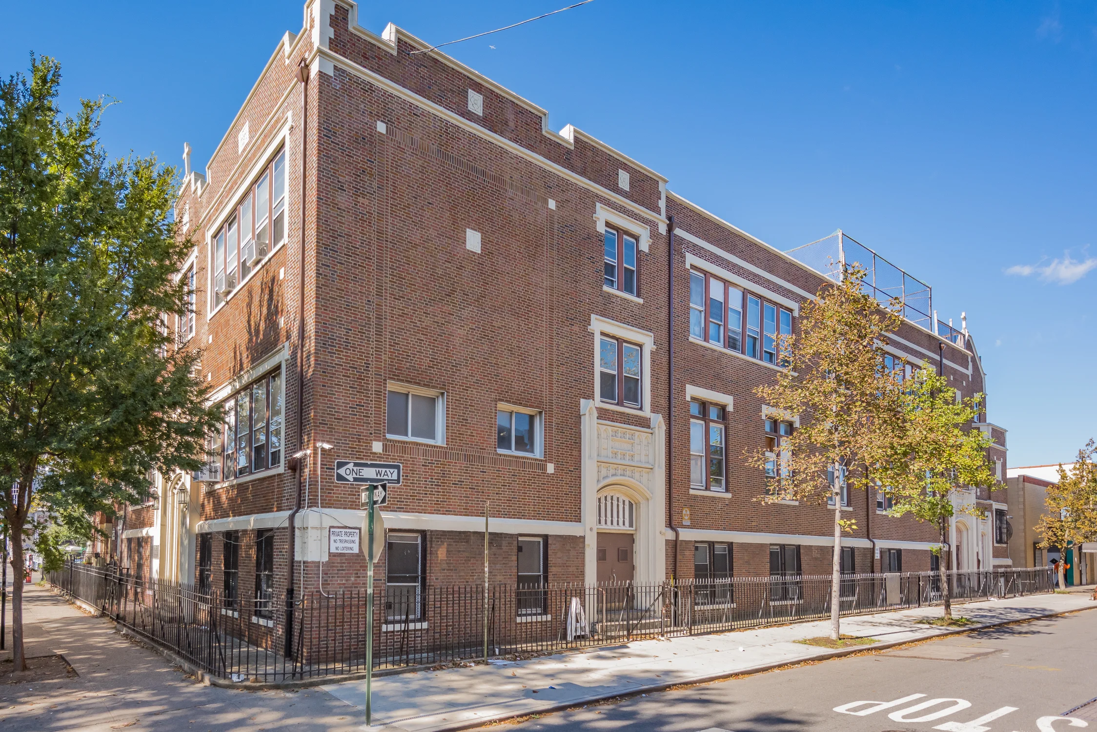VIDEO_1500_MS_29 DOBBIN STR_BK_0003.jpg
