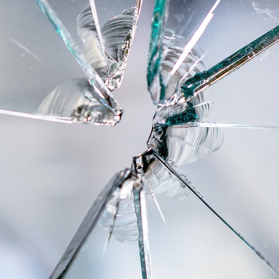 Broken glass? We can fix that! 🚙