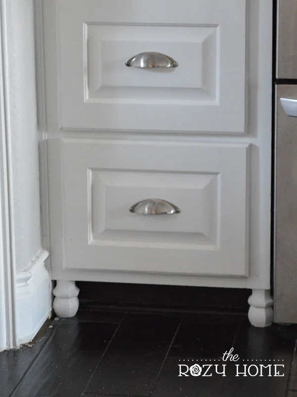 Easy (and Inexpensive) Cabinet Updates: Making Kitchen Cabinets Look Like Furniture