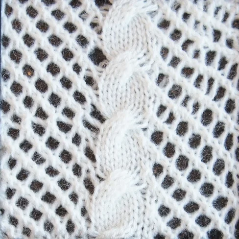 3 x 3 Cable on Pointelle Ground
