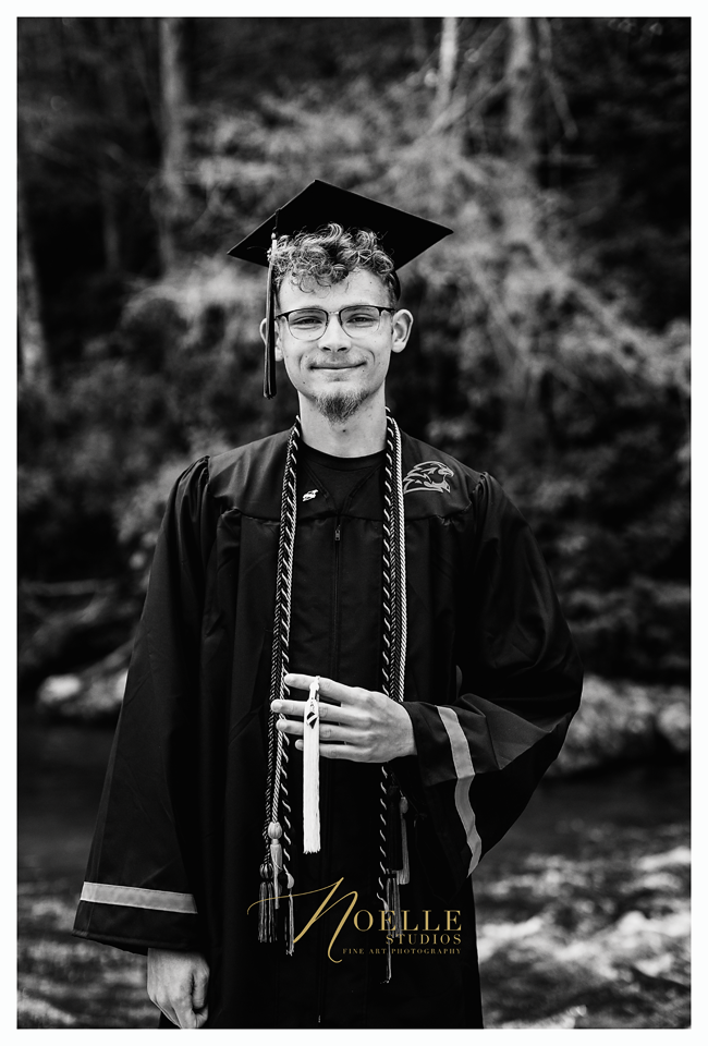 NSI_8217 BW.png