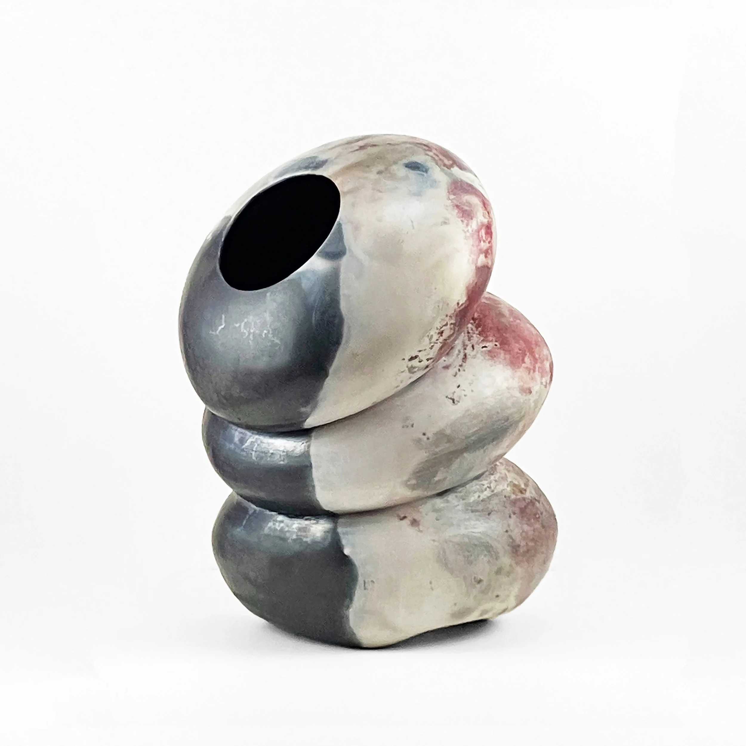 2023-2024_Helen_Green_Ceramix_Cocoon1_1.jpg