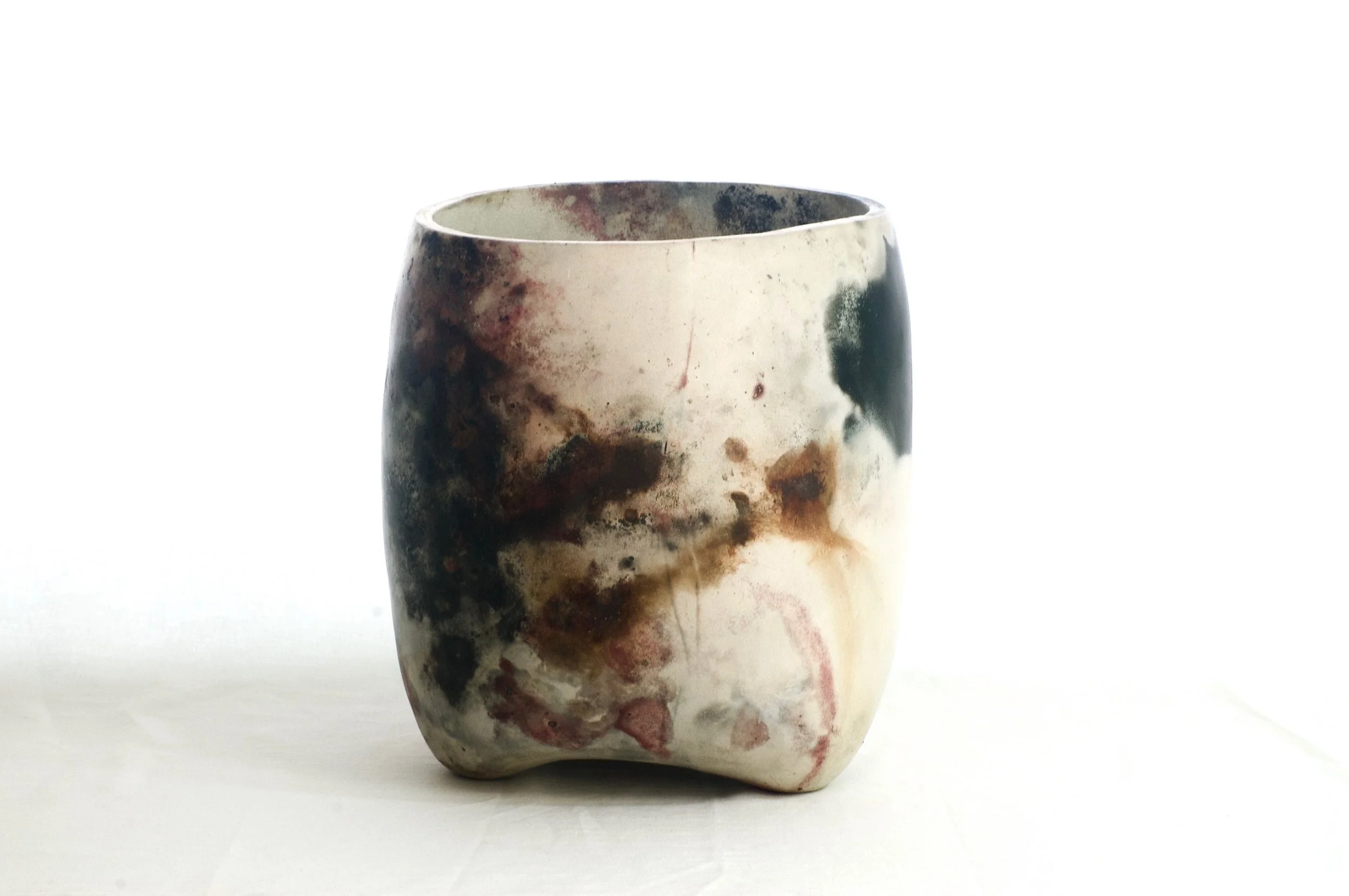 Grand Trépied, Nomadic Thighs / Cuisses Nomades