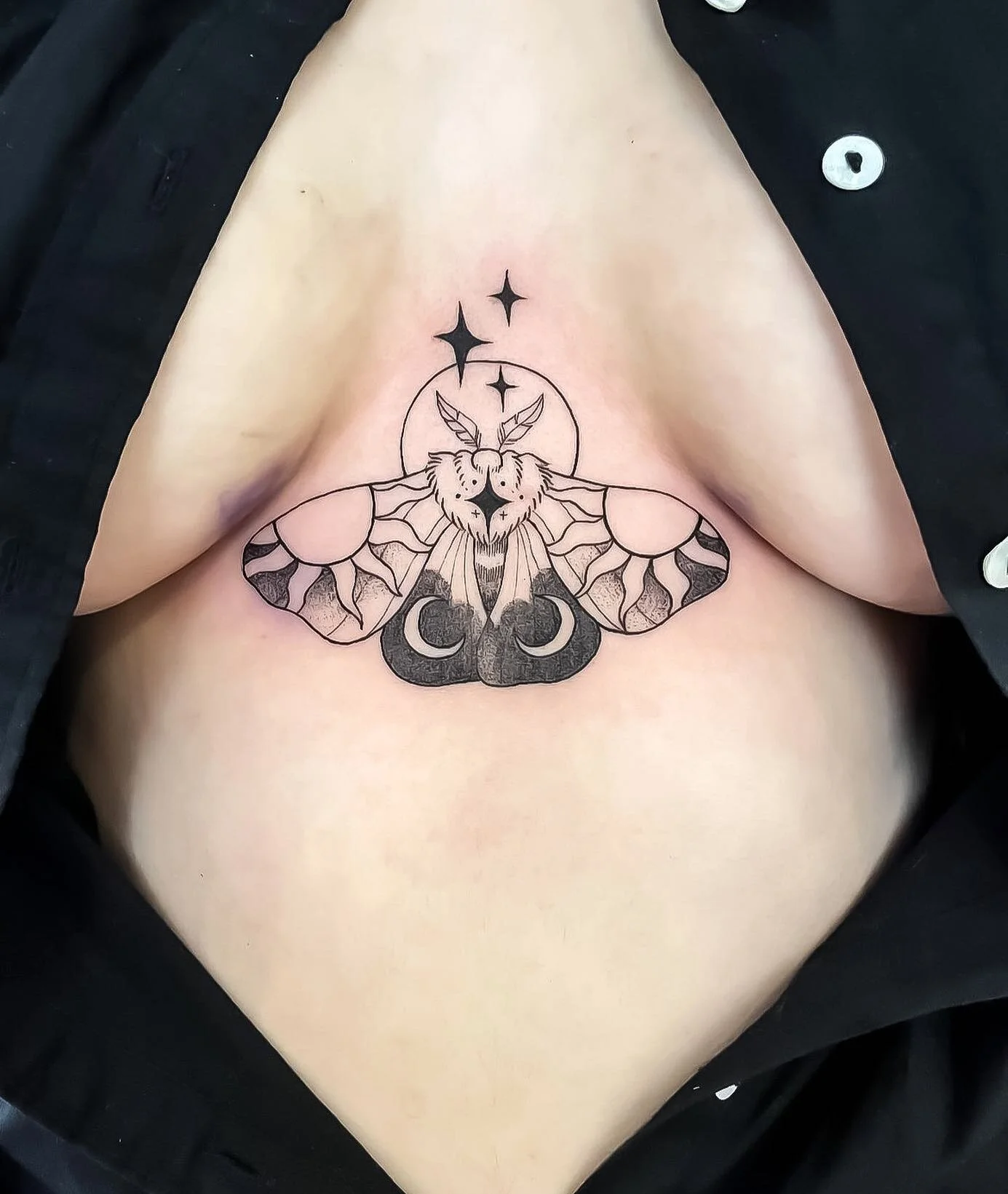 Sternum moth! An extra fluffy one! 

✨Find me @witchhazeltattoo

🌙 Looking for your next tattoo? We take walk-ins every week! Check the shop page for updates including my next walk-in day.

✨ Books closed 

#mothtattoo #sunandmoon #astrology