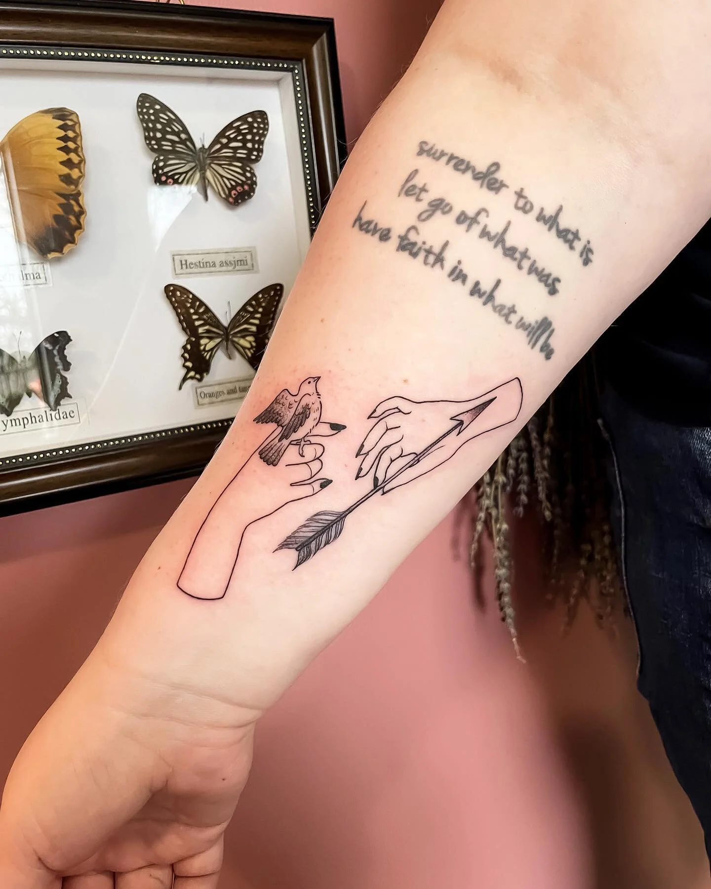 This was a super clever combination of flash pieces! I love when people get creative with my repeatable flash

✨Find me @witchhazeltattoo

🌙 Looking for your next tattoo? We take walk-ins every week! Check the shop page for updates including my next