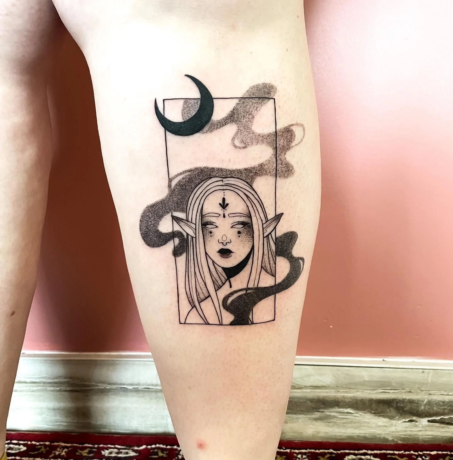 Don&rsquo;t mind me, playing too much dnd and drawing elves at every chance

✨Find me @witchhazeltattoo

🌙 Looking for your next tattoo? We take walk-ins every week! Check the shop page for updates including my next walk-in day.

✨ Books closed 

#e