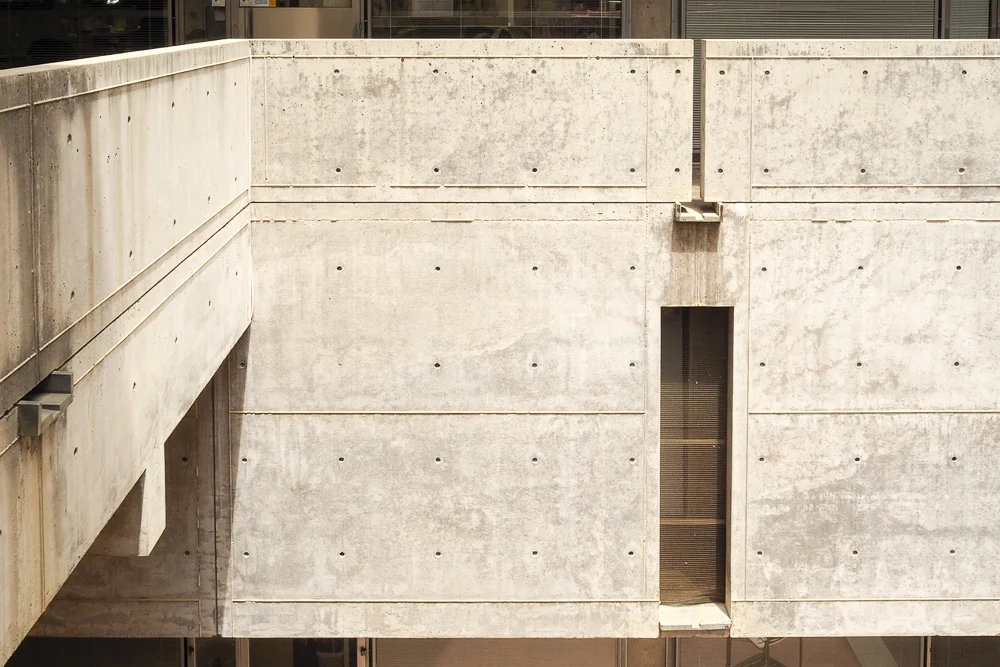 Detail shot of the elegant water drainage.