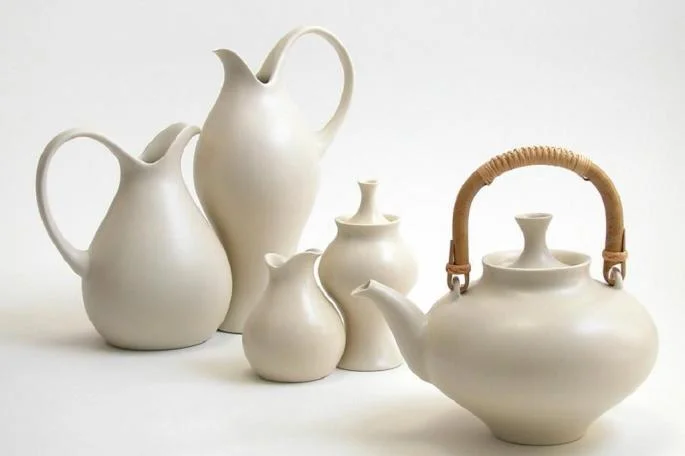 Serving set designed for KleinReid, 1999 ( source )