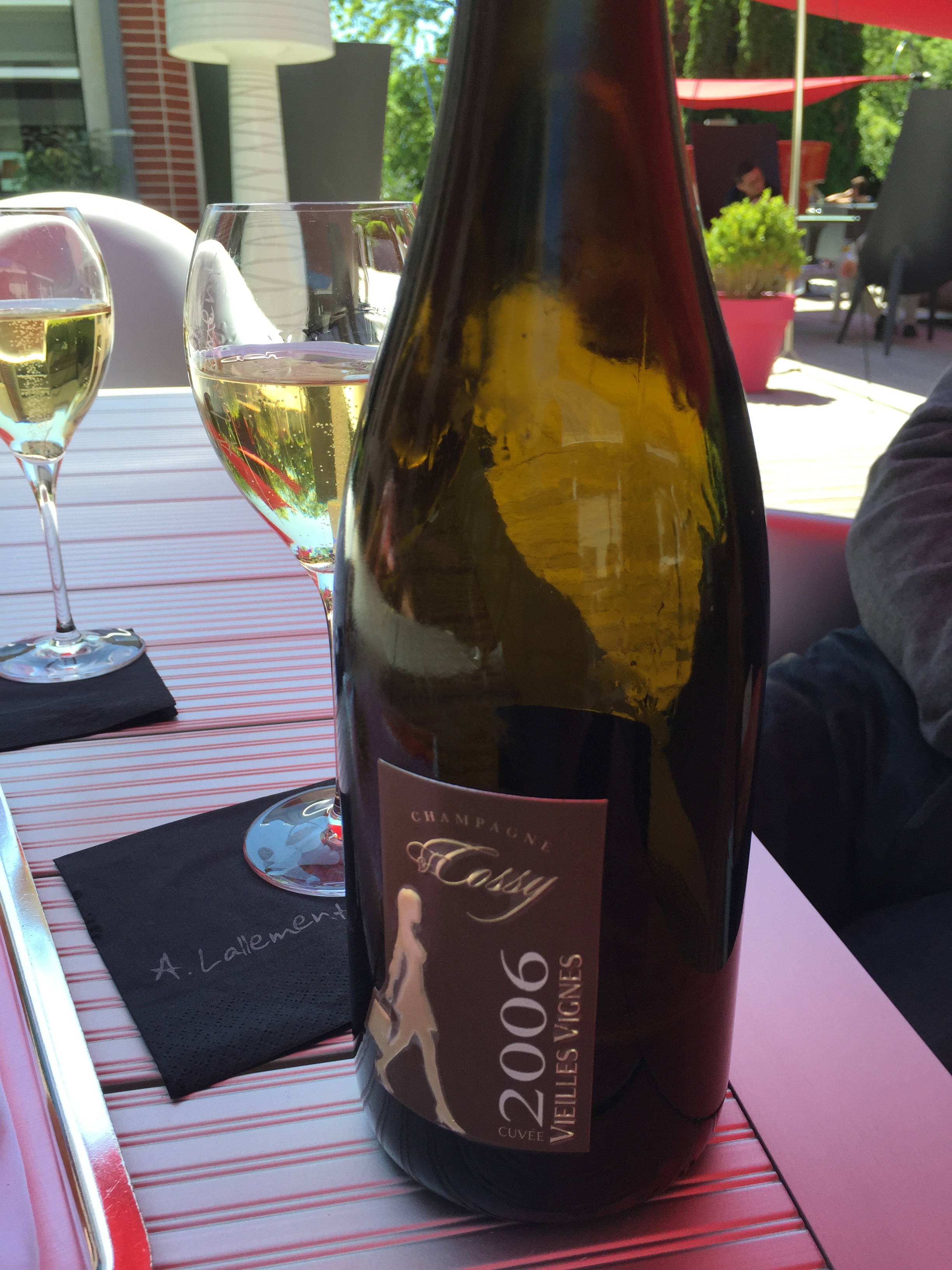 First, an apéro in the garden at l'Assiette...