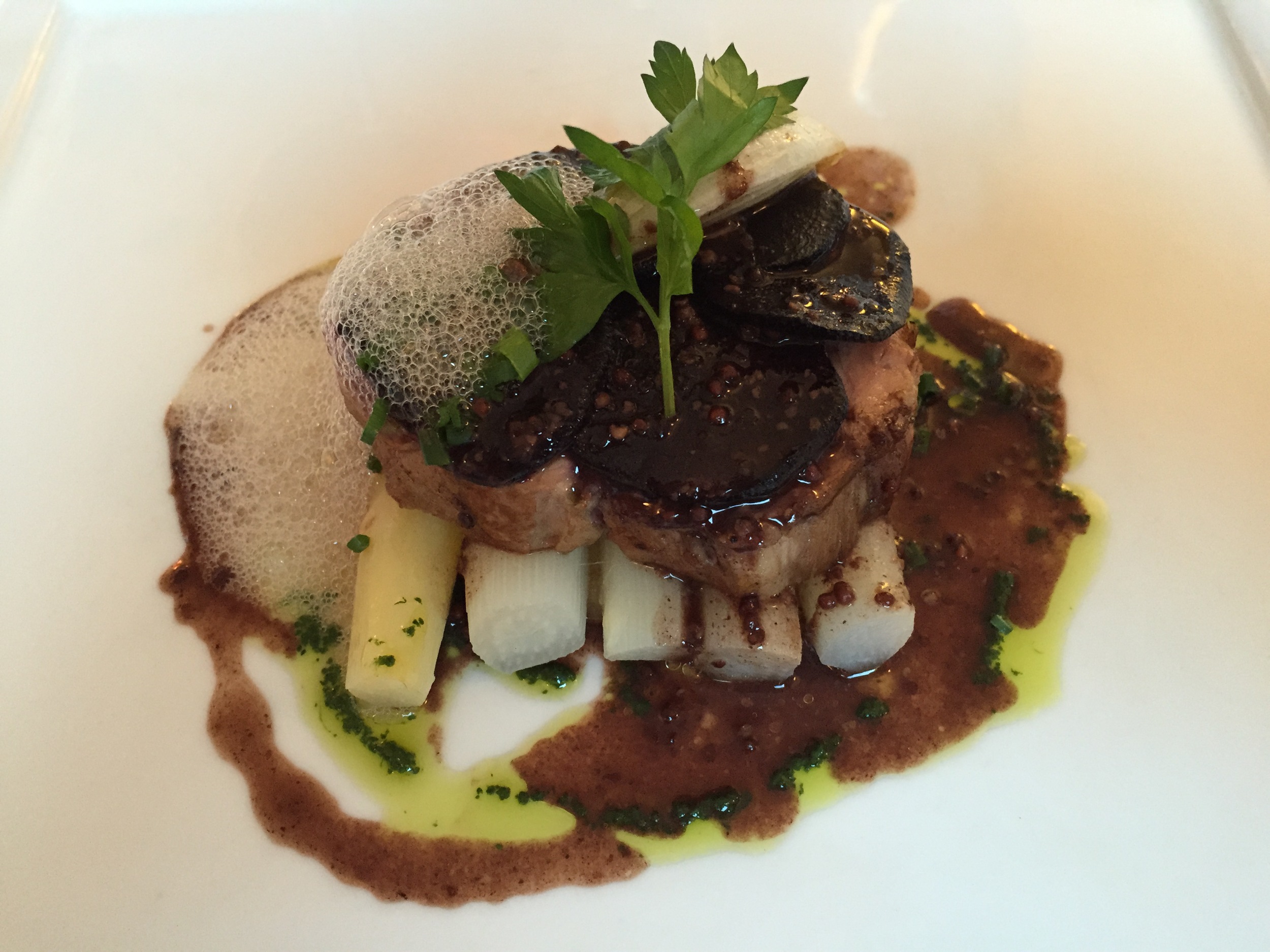 Eating well in Burgundy...