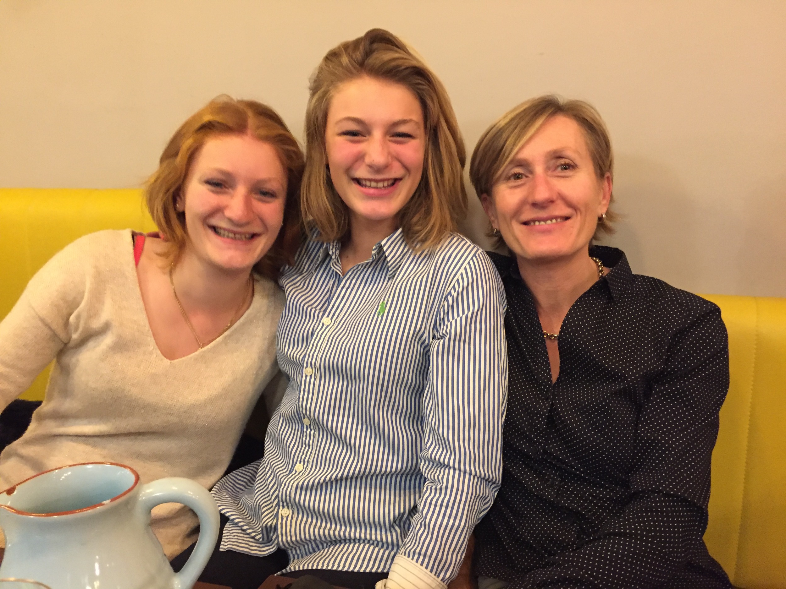 Constance, Clara et Mariel Huber - Thiébault's a lucky man!