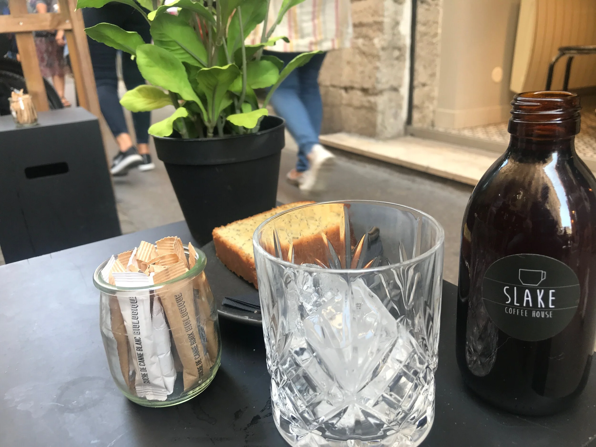 Great Cold-Brew and Lemon cake at Slake in Lyon