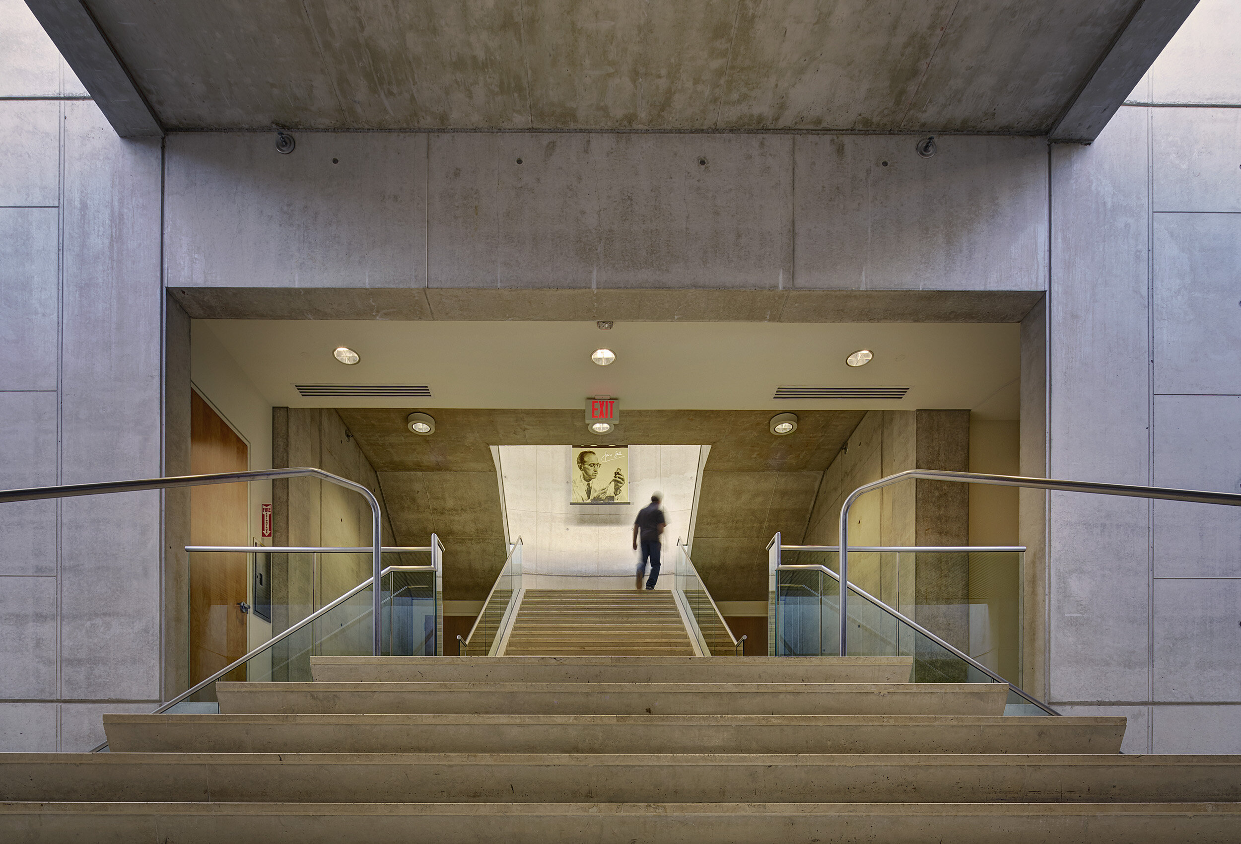 salk institute interior 1653.jpg