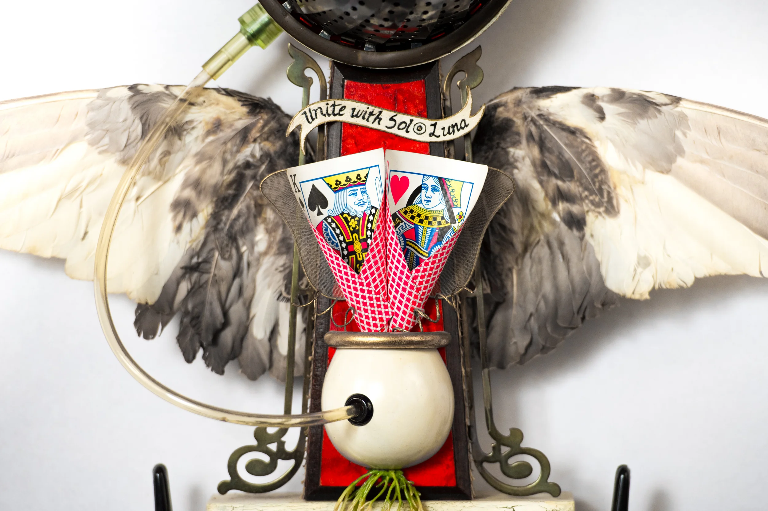RoyalWedding-21x24x5-assemblage-4.jpg