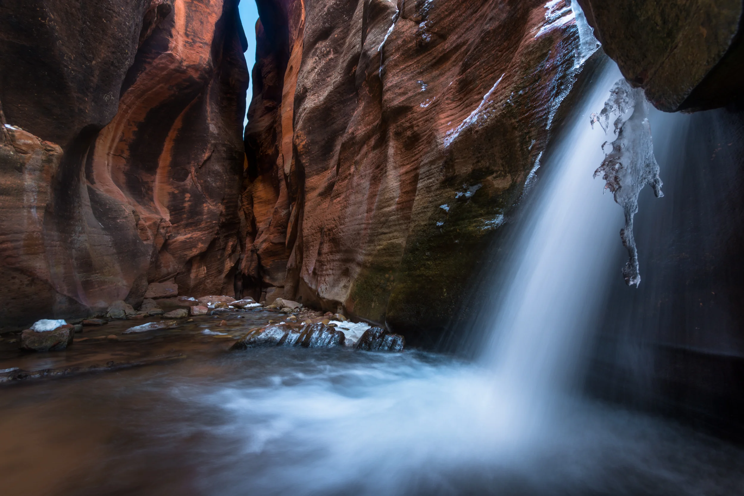 Canyon Cascade.2x3.2500px.jpg