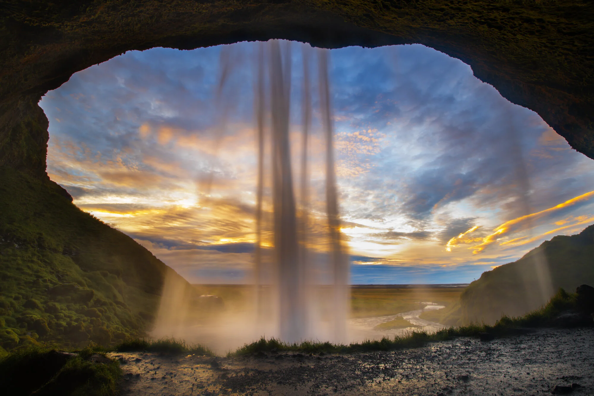 Iceland_090618._CVB5142-EditSquarespace.2000px.100quality.mini.jpg
