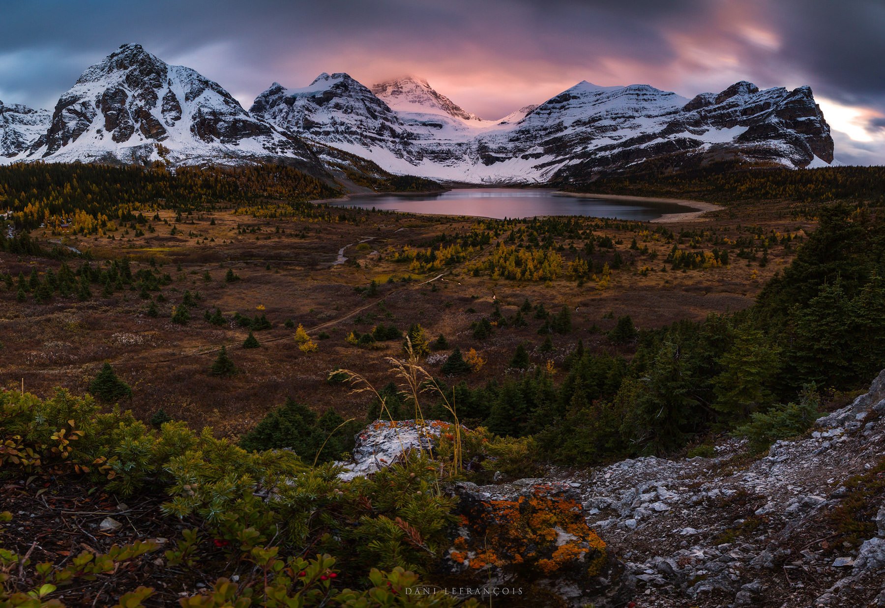 CanadianRockies.Dani.1800px-4.jpg